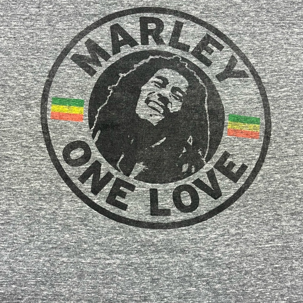 Marley One Love T-shirt - 50% Polyester/ 38% Cotton/ 12% Rayon - Grey